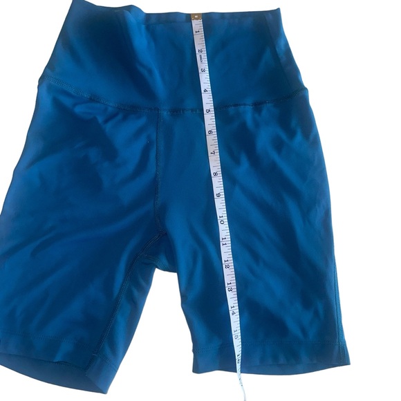 Outdoor Voices Gulf Blue Athletic Workout LightForm Bike Shorts Size Small - Picture 7 of 11
